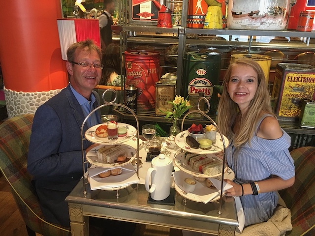 Tea With Dad In London 929a5f1a-cc1b-415f-8c84-2622db214a32.tiff